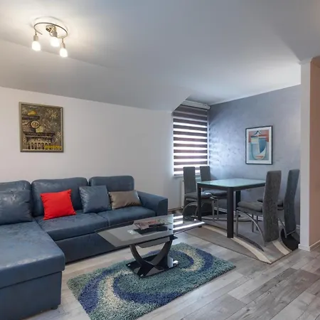 Lägenhet Aleksandra Zlatibor