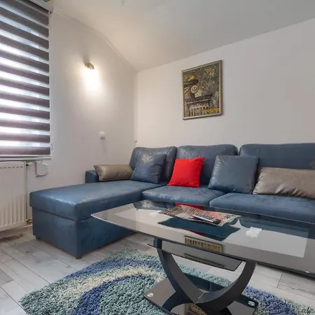 Aleksandra شقة زلاتيبور